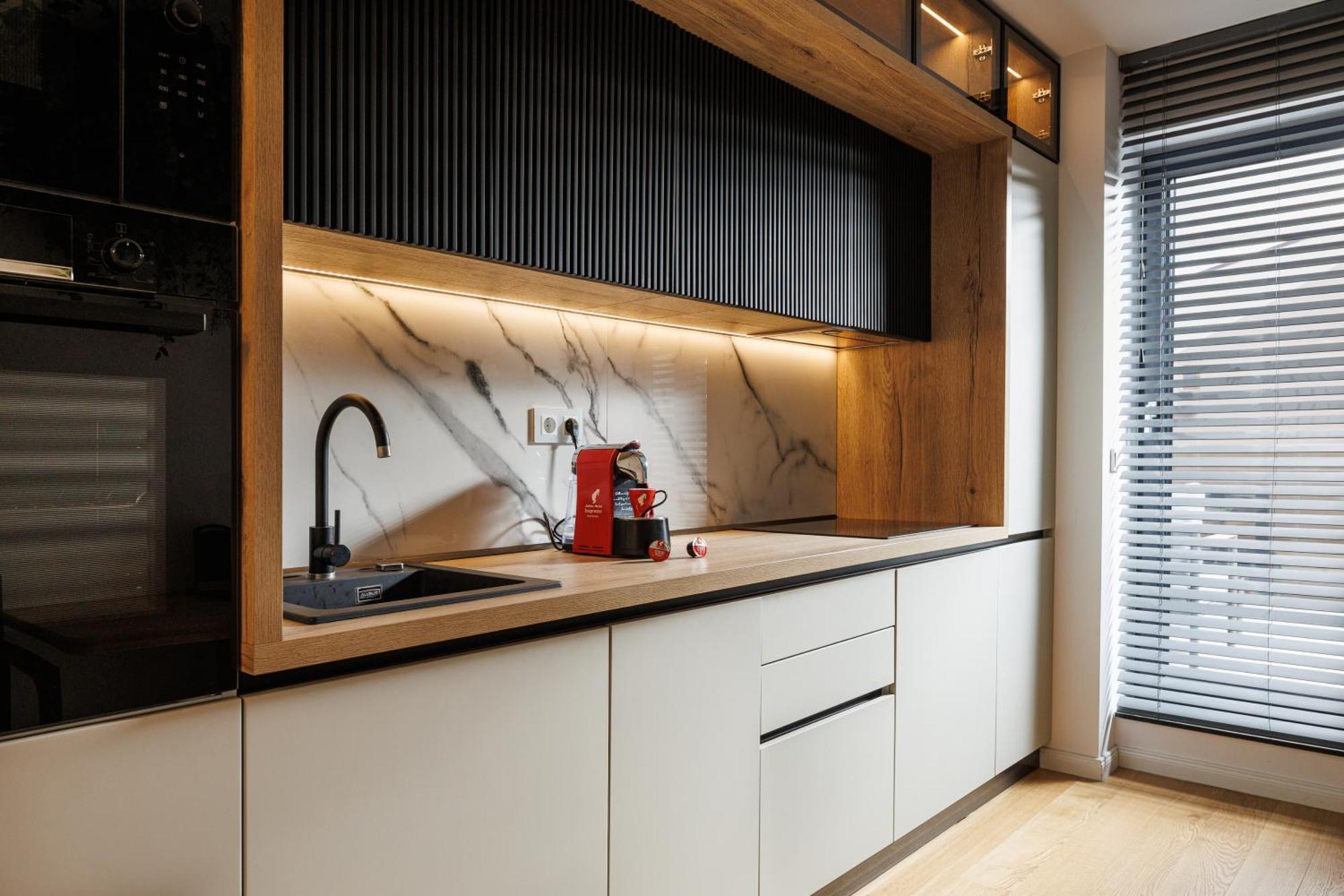 Pure Living Apartment W. Private Parking Braşov Extérieur photo